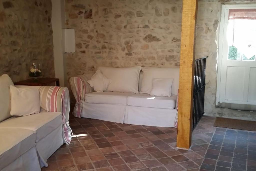 Gite Des Avaux- Pres De Paris Champcueil Exterior photo